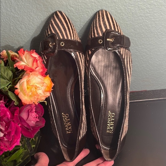 Franco Sarto Black & Tan Flats Women's Shoes Size 9M - Picture 2 of 8